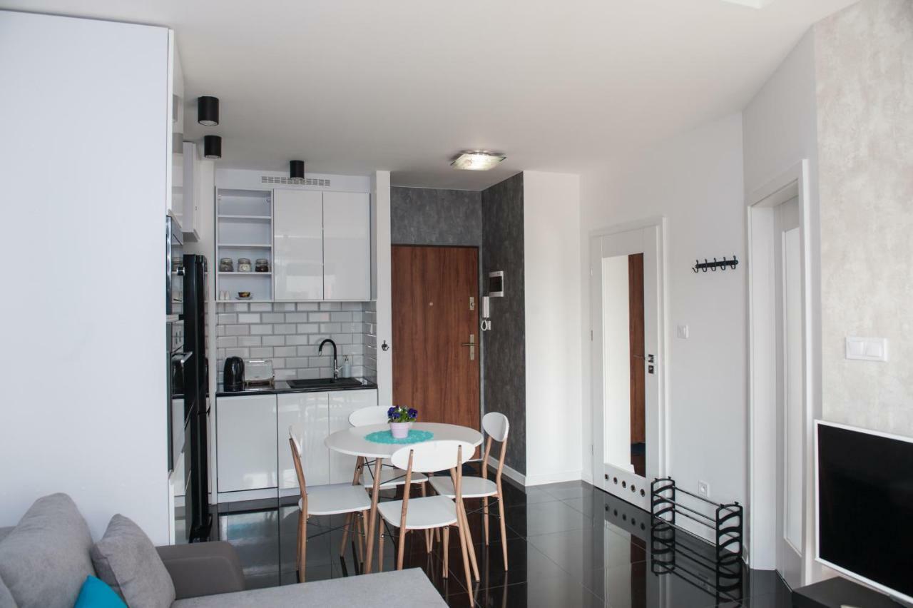 Apartament Winogrady Hawelanska Poznan Exterior photo